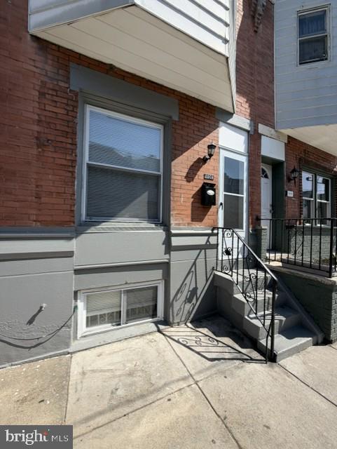 2059 Mercy Street Philadelphia, PA 19145 - Photo 2 of 26