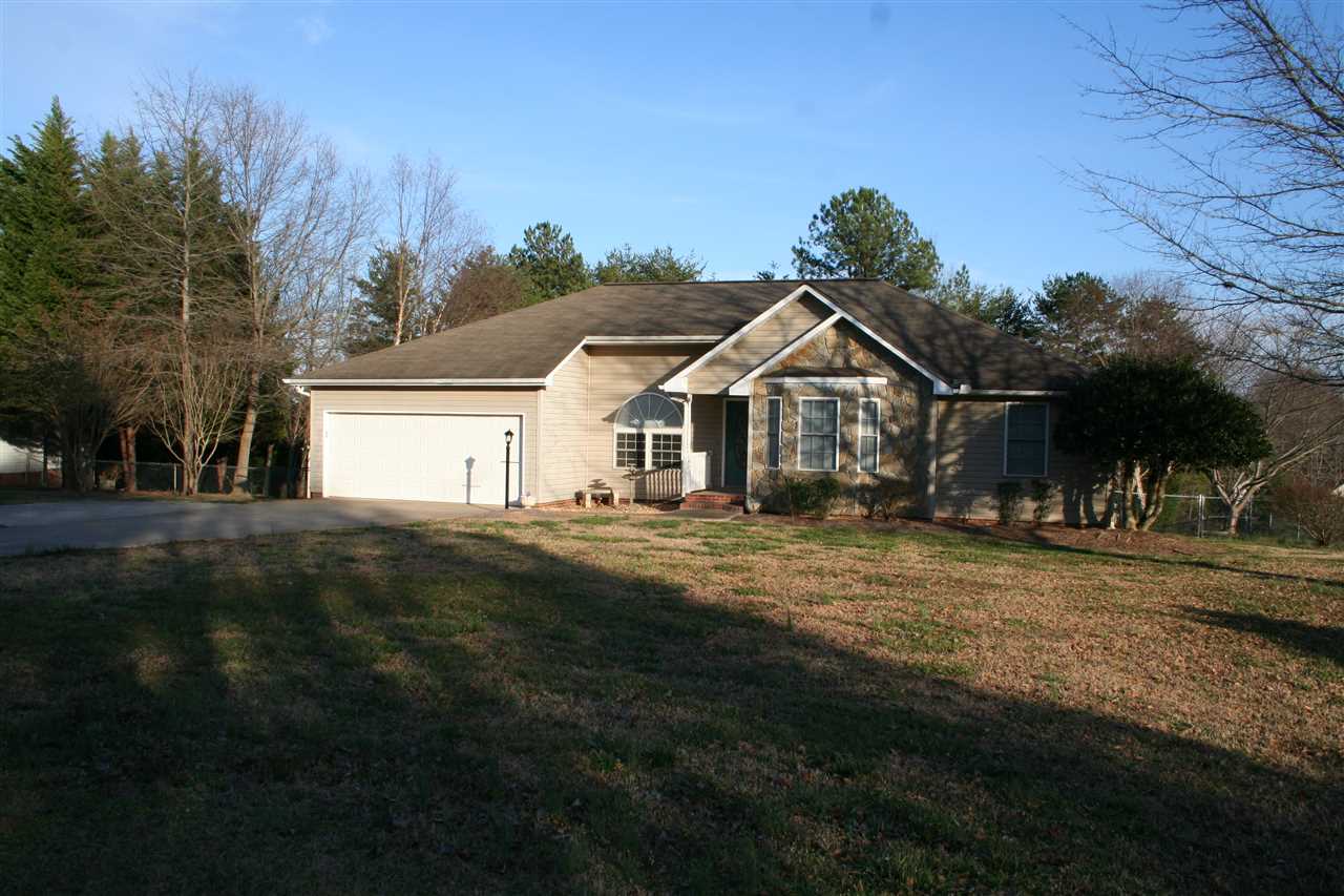 1139 Southfield Street Inman, SC 29349 - Photo 1 of 18