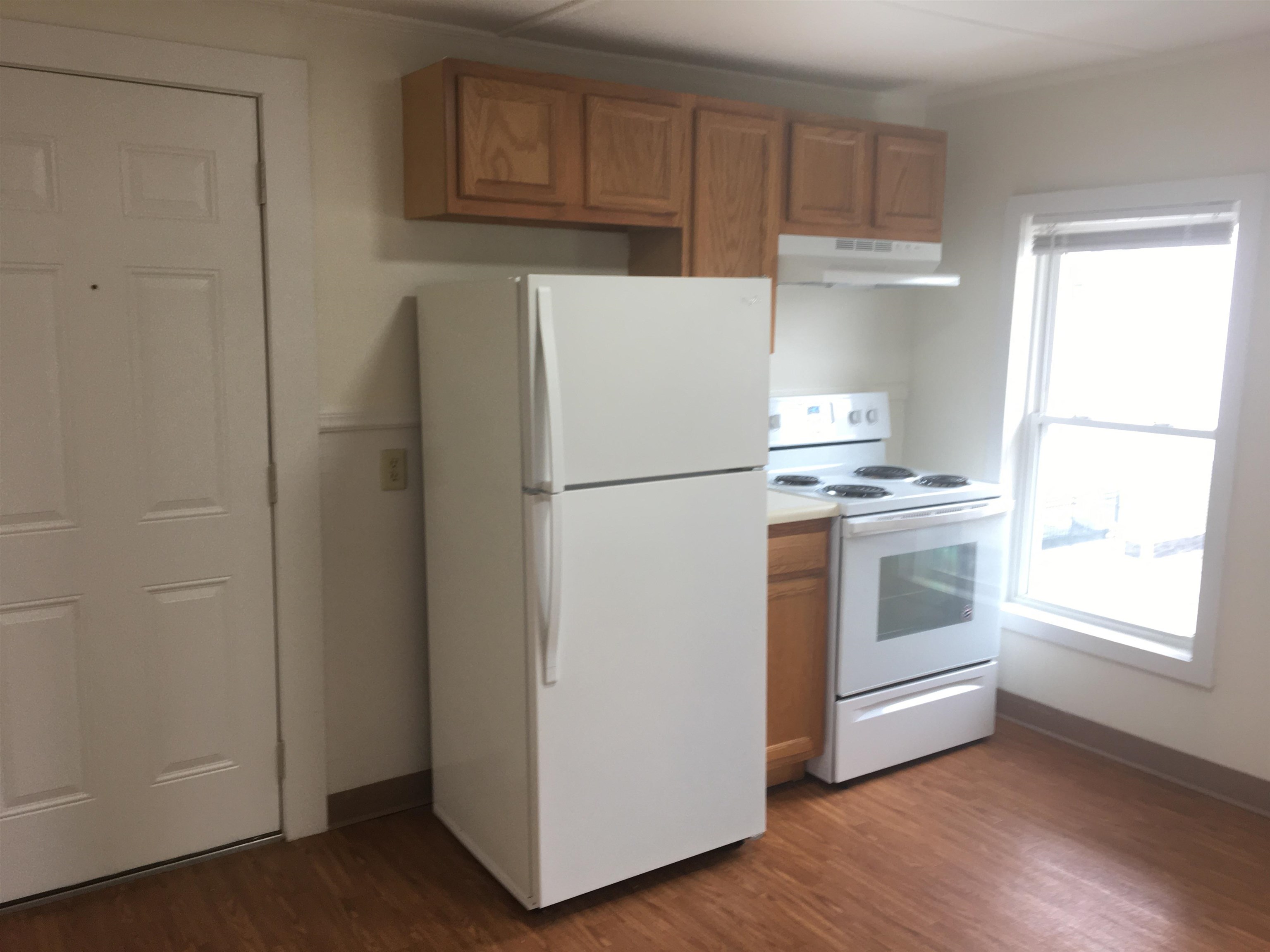 82 3rd Street, Unit 2E Manchester, NH 03102 - Photo 5 of 47 Gallery Image 5