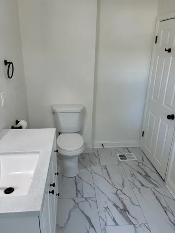 $277,500 | 4410 Forest Avenue, Kansas City, MO 64110