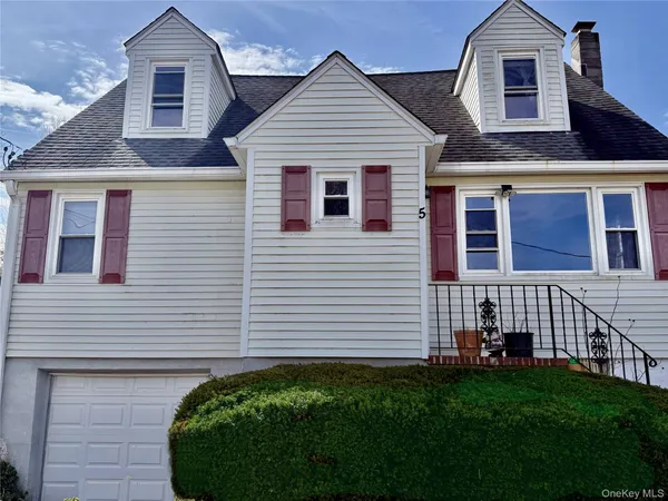 $450,000 | 5 Lockwood Road, Carmel, NY 10512