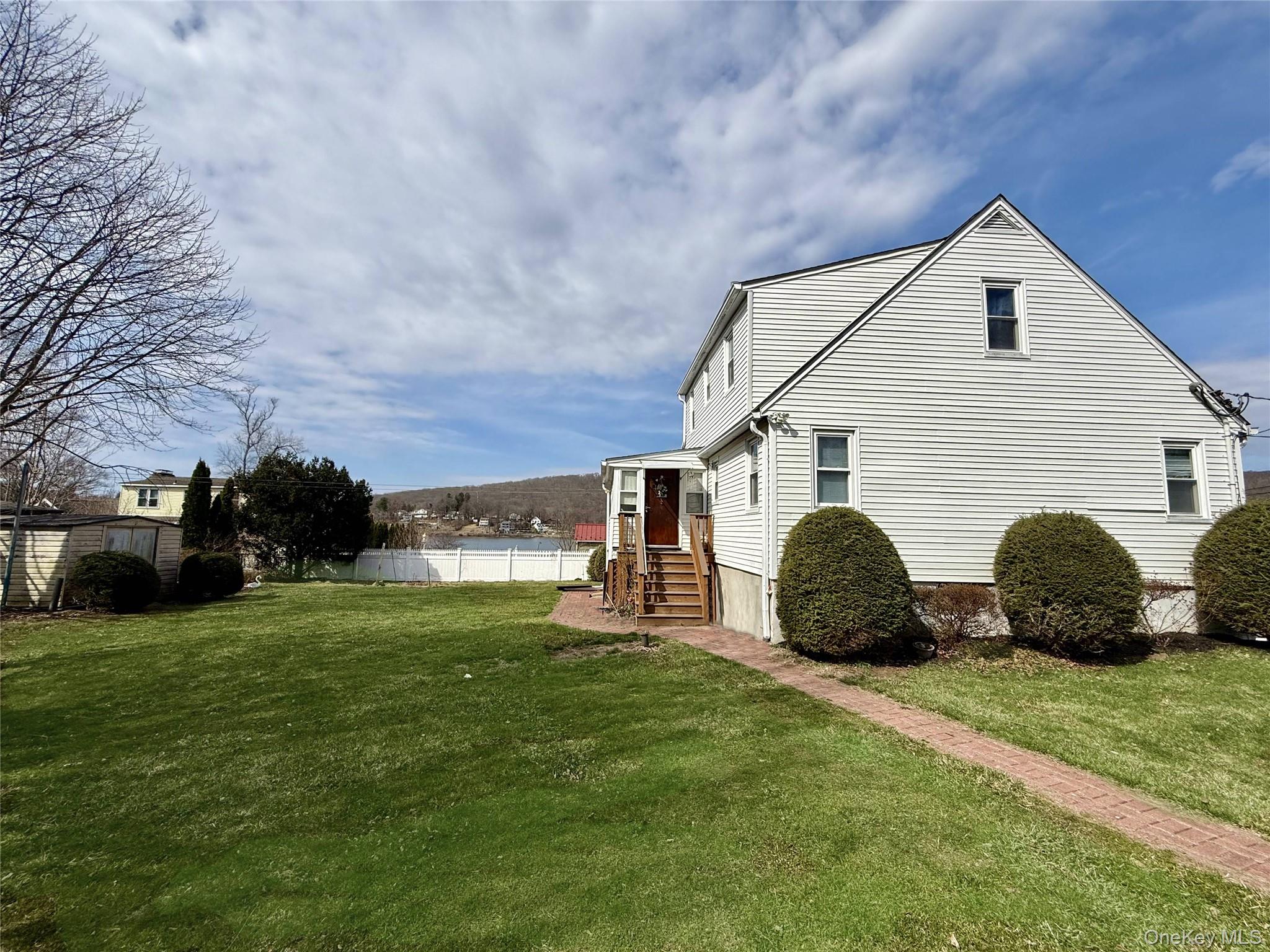 5 Lockwood Road Carmel, NY 10512 - Photo 33 of 35