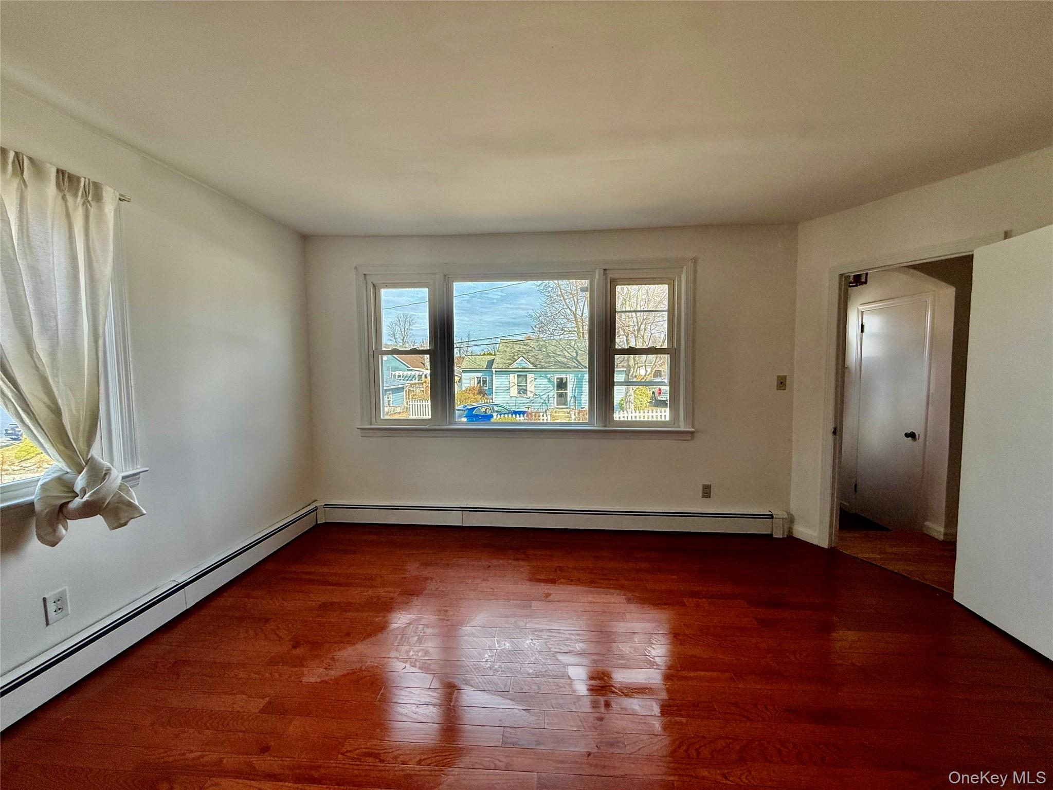 5 Lockwood Road Carmel, NY 10512 - Photo 5 of 35 Newly painted Living Room with Hardwood Floor