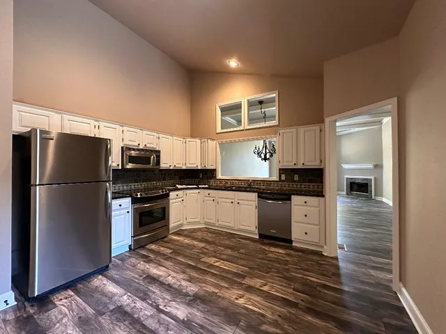 $450,000 | 10311 Garnett Street, Overland Park, KS 66214