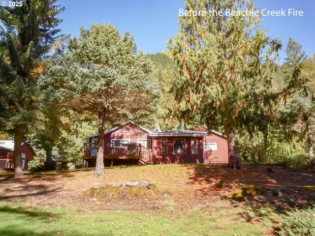 $319,990 | 35220 North Santiam Highway, Gates, OR 97346