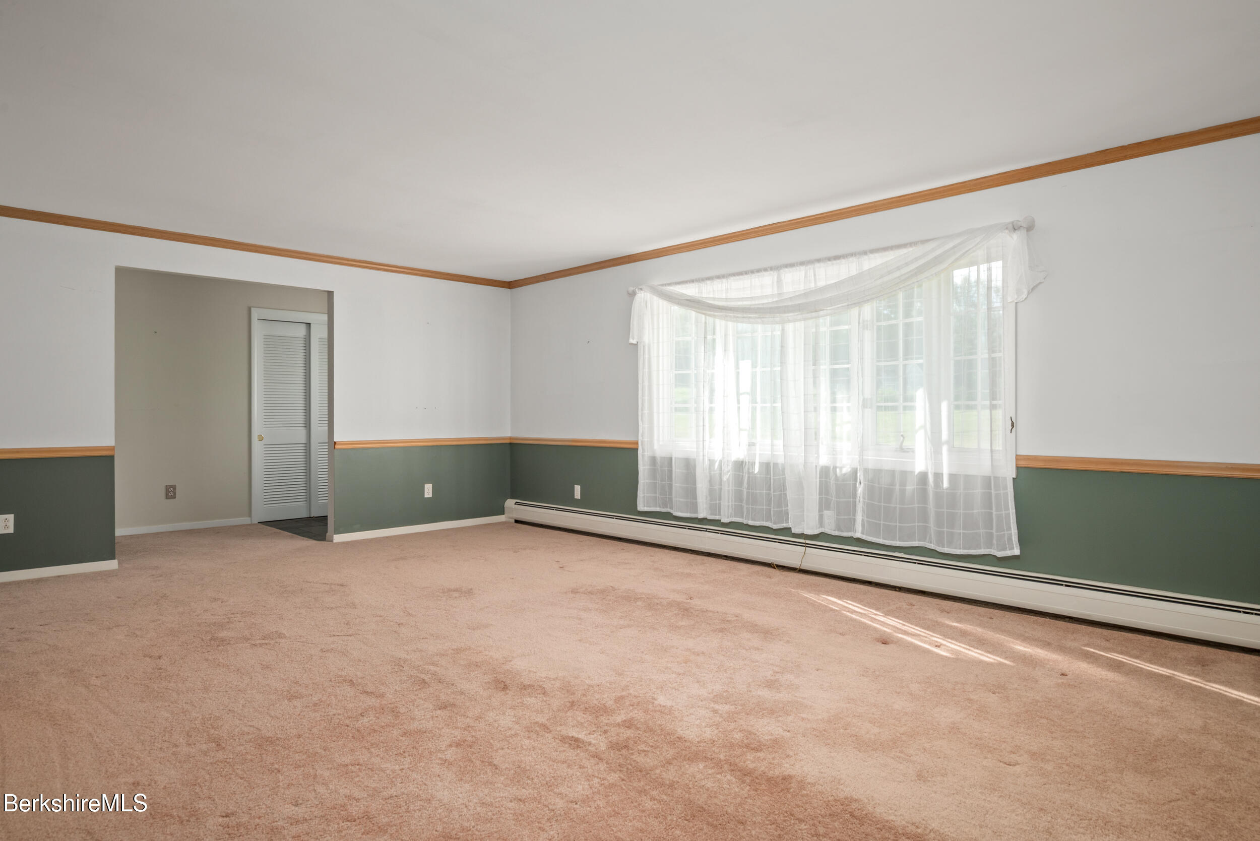 92 Hancock Road Williamstown, MA 01267 - Photo 12 of 35 Living Room w Front Entry