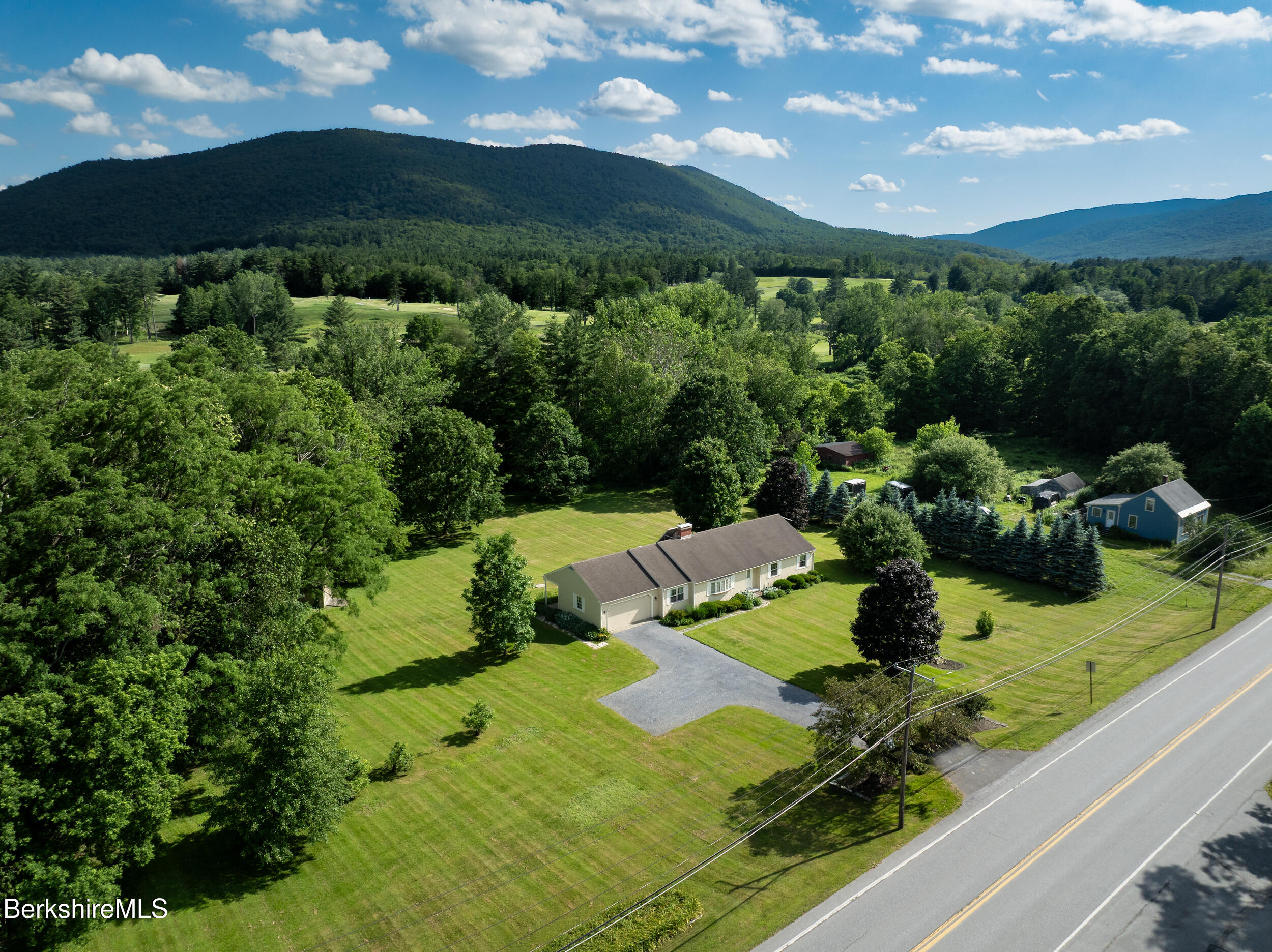 92 Hancock Road Williamstown, MA 01267 - Photo 2 of 35 Aerial View