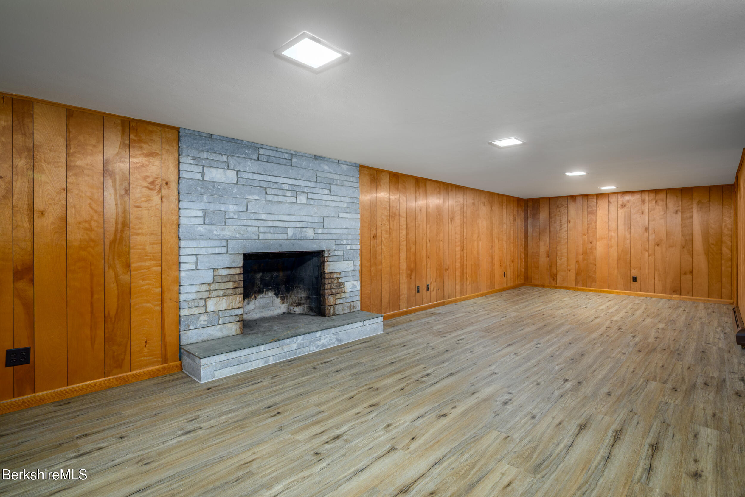 92 Hancock Road Williamstown, MA 01267 - Photo 24 of 35 Game Room