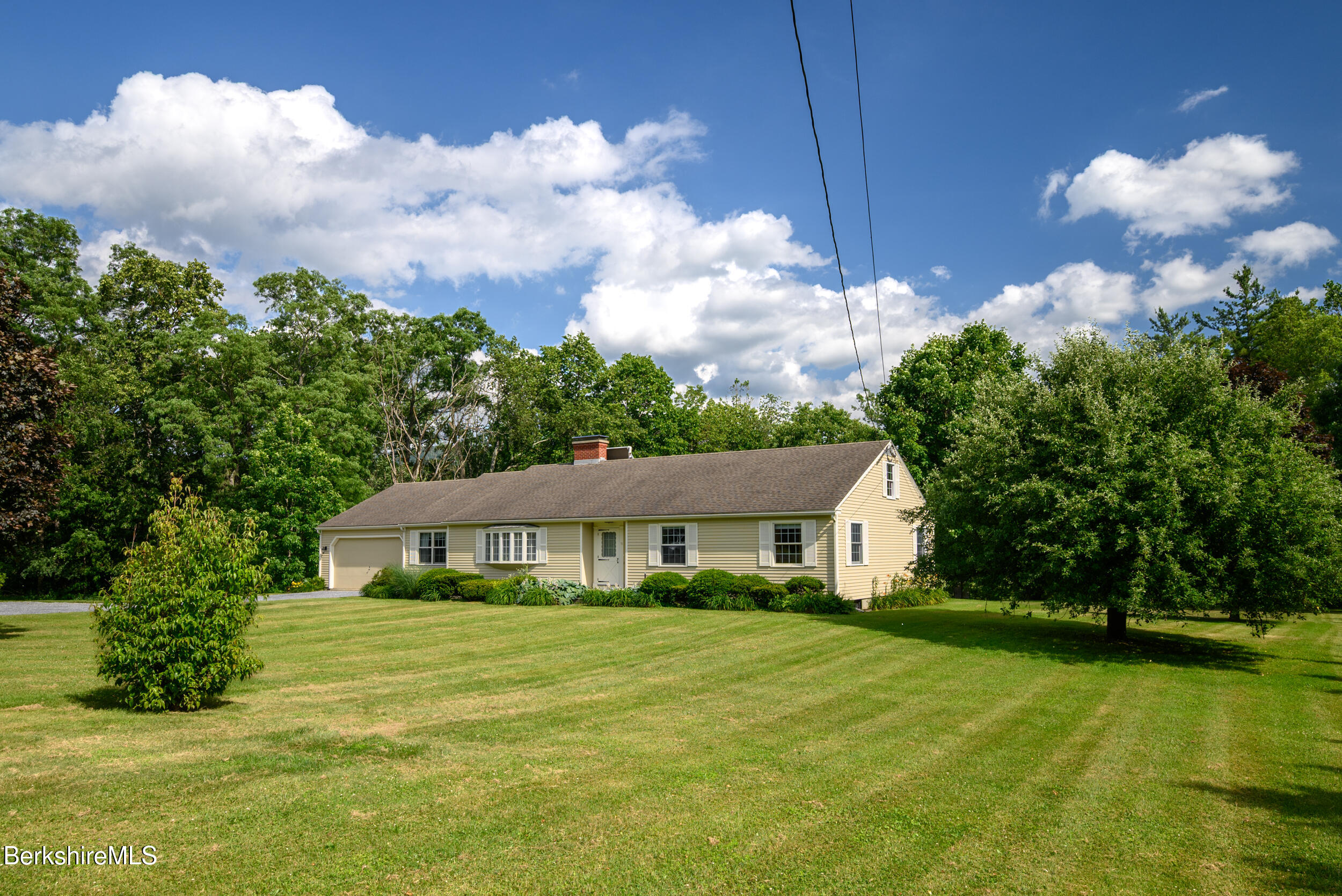 92 Hancock Road Williamstown, MA 01267 - Photo 4 of 35 Front Exterior