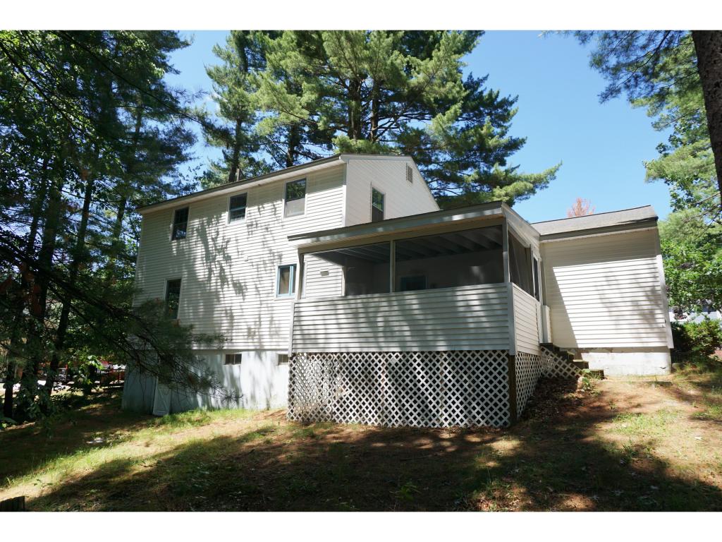 13 Stoney Brook Road Nashua, NH 03063 - Photo 2 of 28 Gallery Image 2