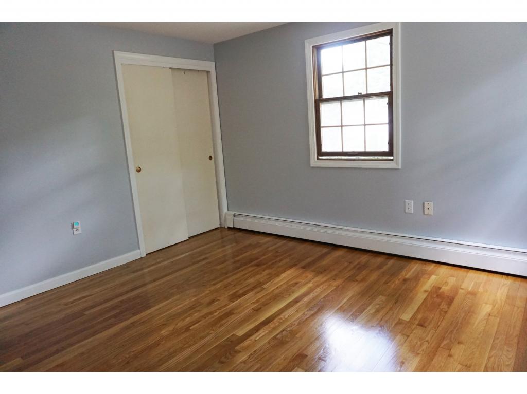13 Stoney Brook Road Nashua, NH 03063 - Photo 16 of 28 Gallery Image 16