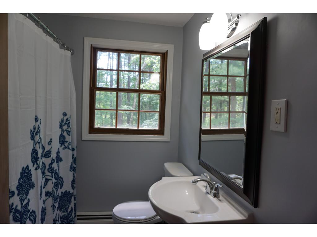 13 Stoney Brook Road Nashua, NH 03063 - Photo 17 of 28 Gallery Image 17