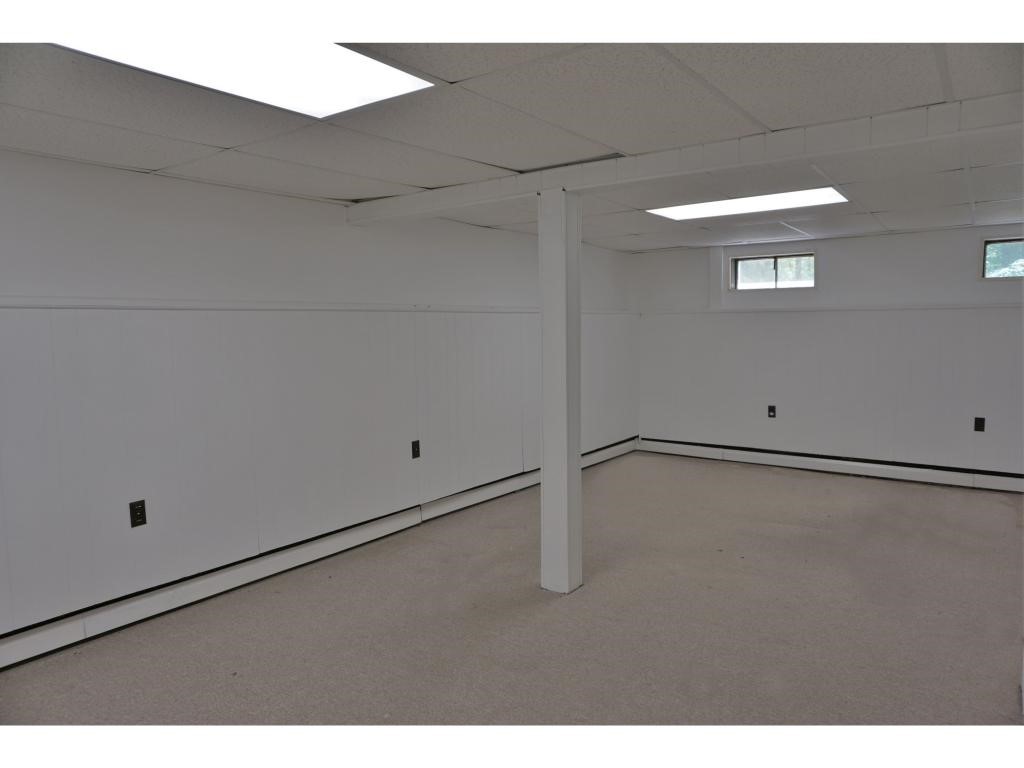 13 Stoney Brook Road Nashua, NH 03063 - Photo 23 of 28 Gallery Image 23