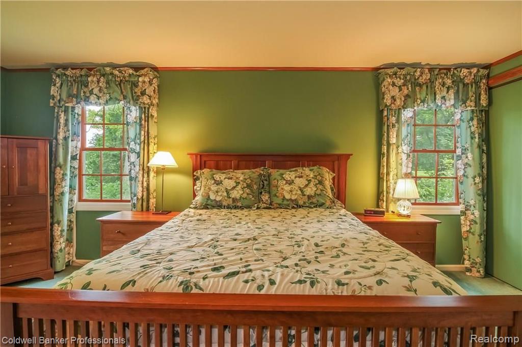 25348 Farmington Road Farmington Hills, MI 48336 - Photo 12 of 27