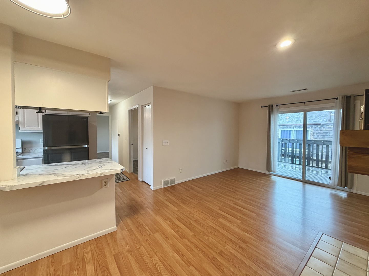 3117 4th Street, Unit 3117 Moline, IL 61265 - Photo 5 of 16