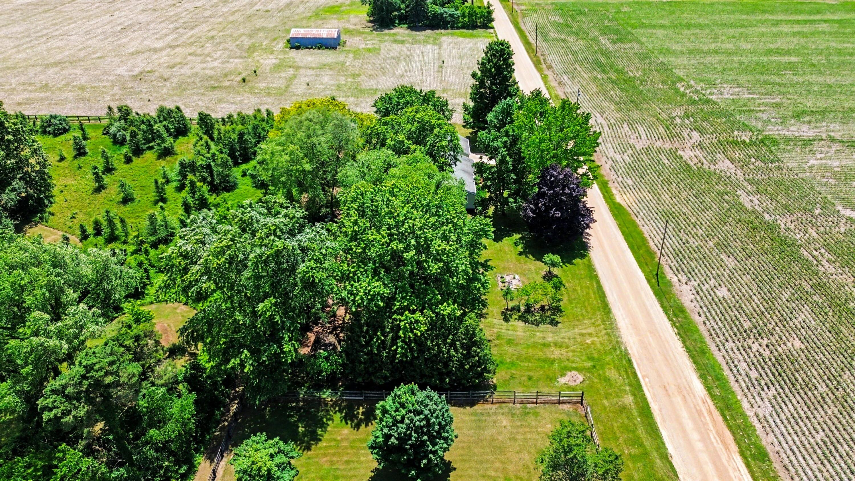 3421 Wyant Road Niles, MI 49120 - Photo 27 of 32 Aerial View