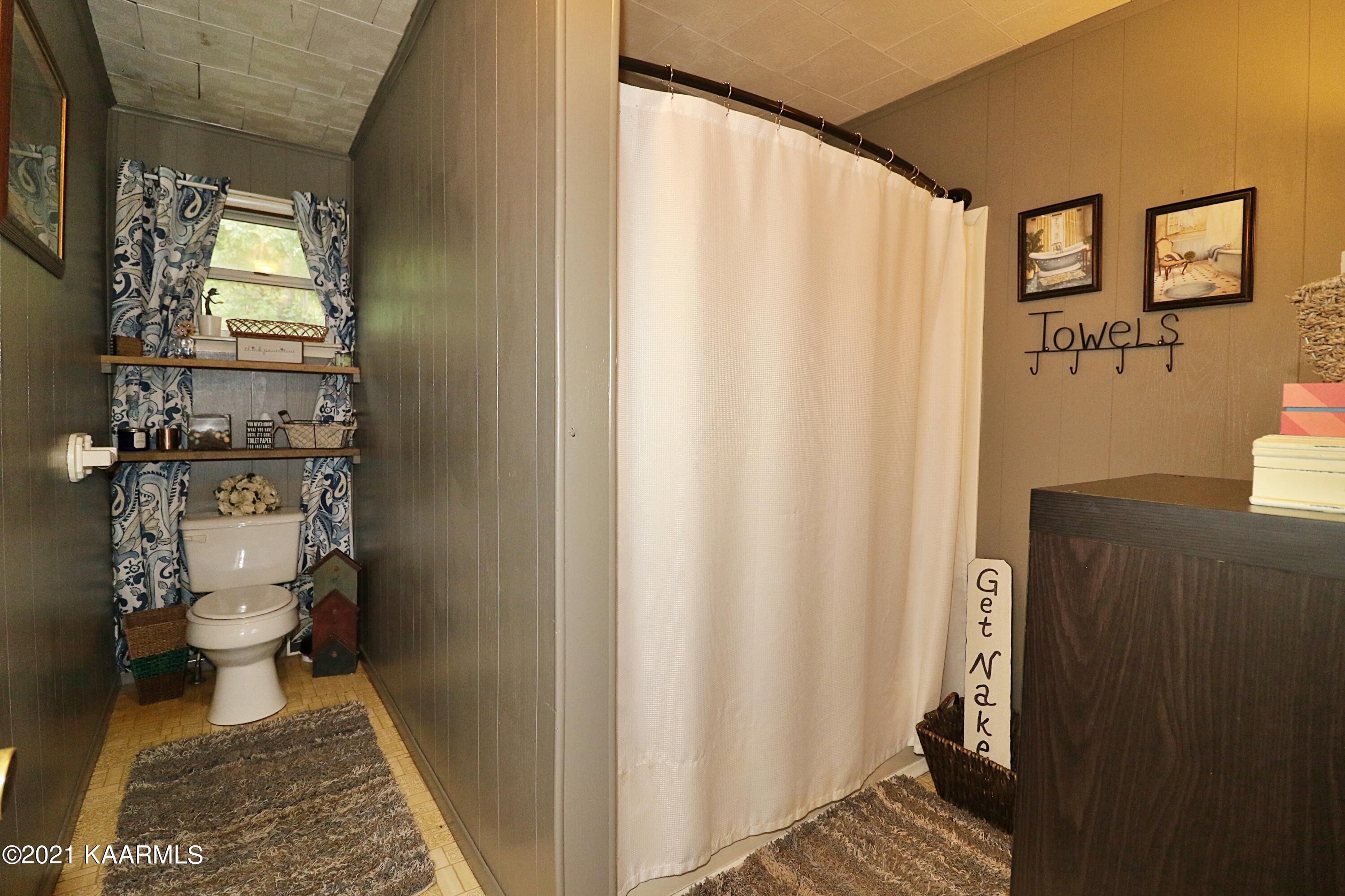 301 Grape Rough Road Oneida, TN 37841 - Photo 5 of 31 094A7164
