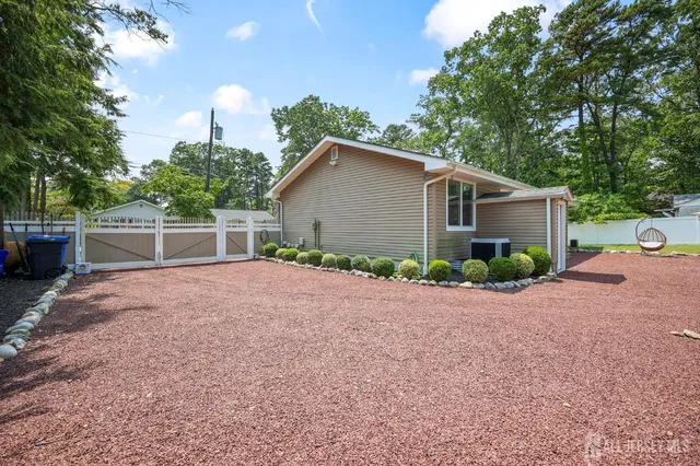 $675,000 | 25 Maple Street, Spotswood, NJ 08884