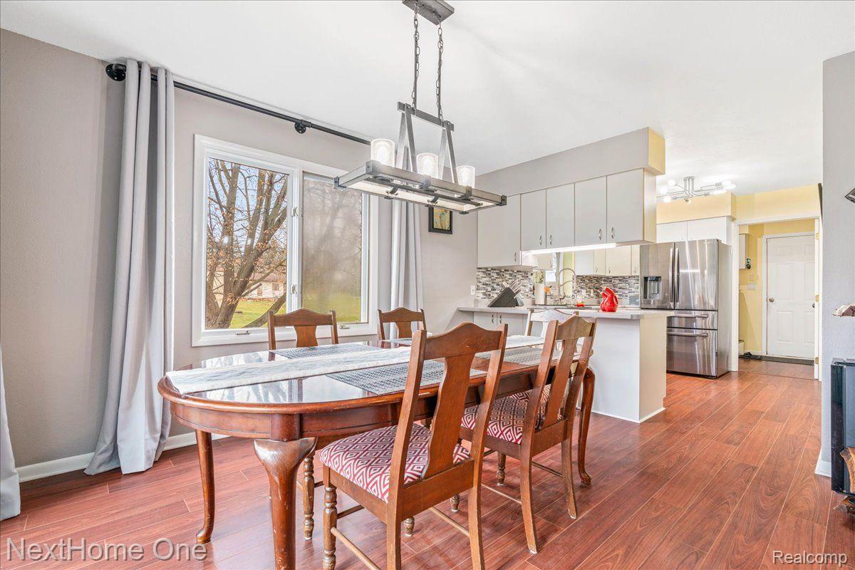 3349 Hunt Road Adrian, MI 49221 - Photo 11 of 40 formal dining area