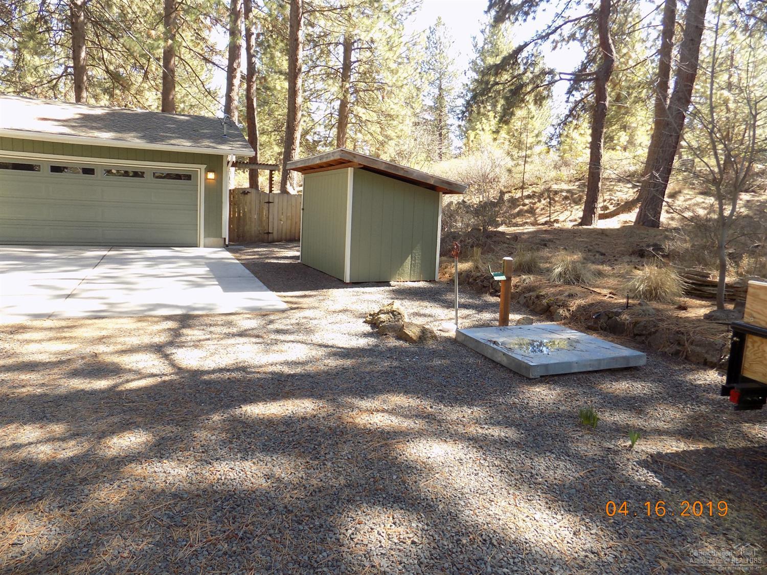 18853 Shoshone Road Bend, OR 97702 - Photo 22 of 25 Storage shed at the front of the house