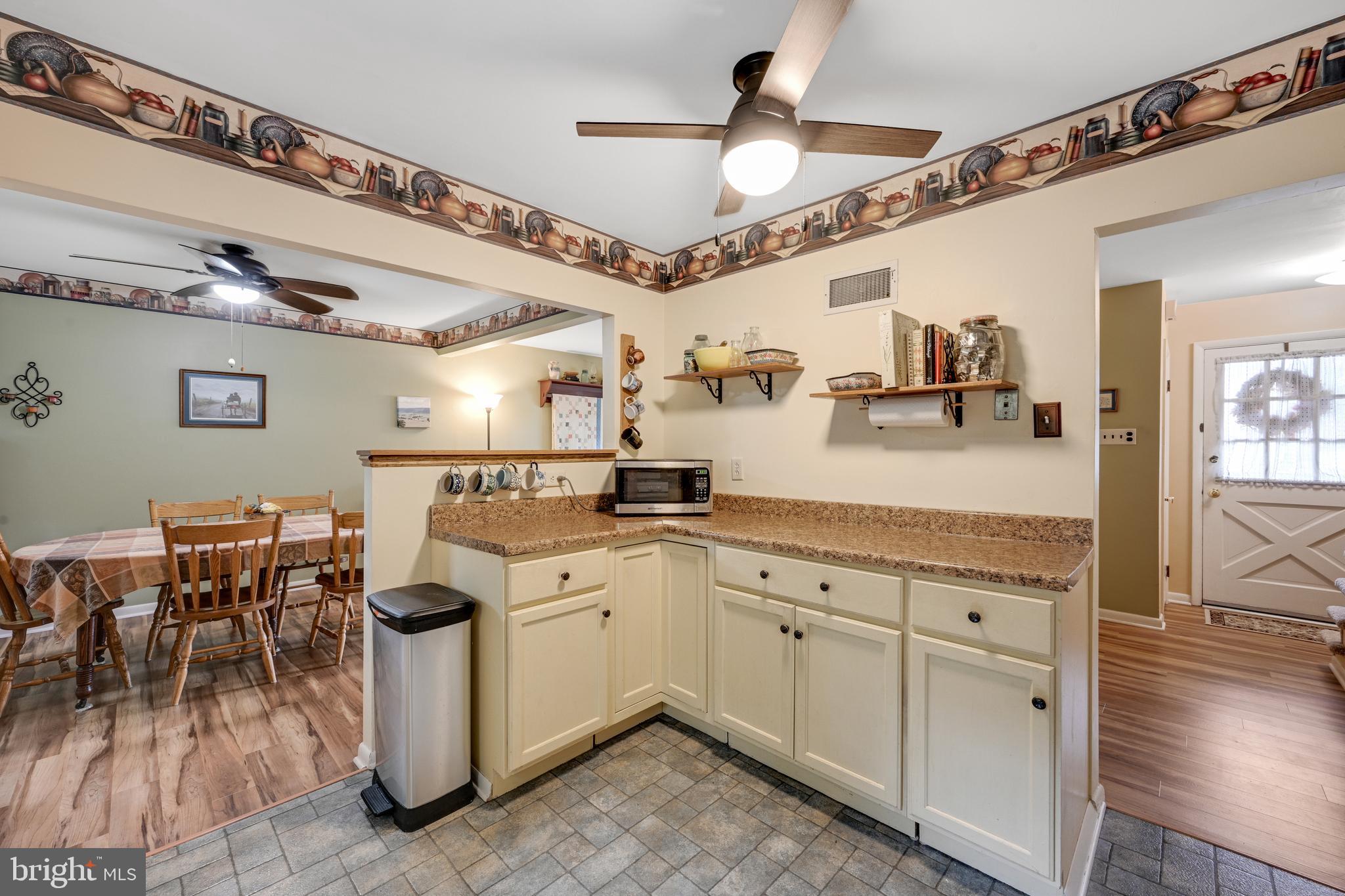 629 Governor Drive Reading, PA 19607 - Photo 13 of 28 Gallery Image 13