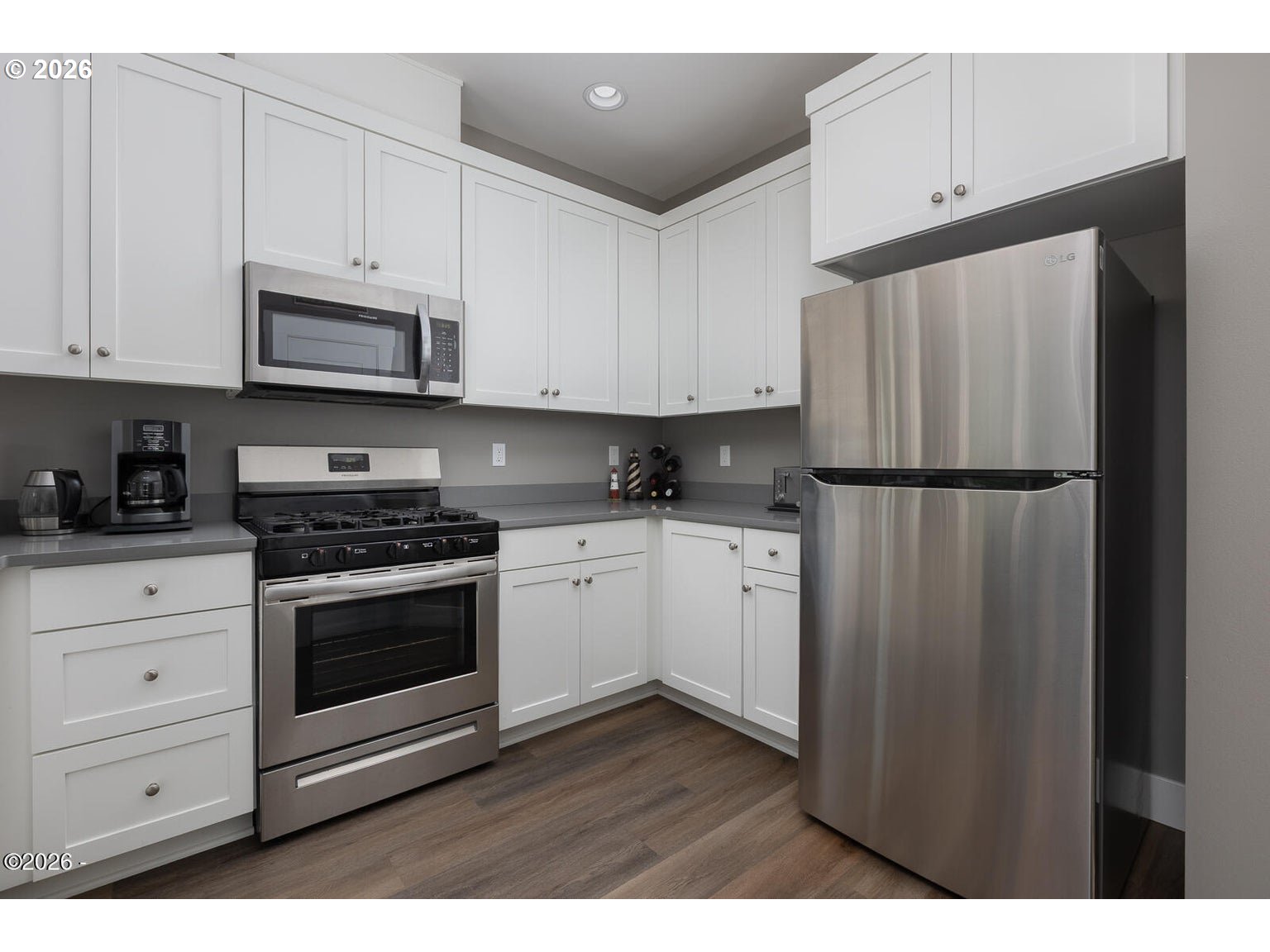 4145 Southeast Inlet Avenue Lincoln City, OR 97367 - Photo 11 of 38