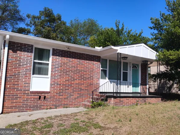 $1,300 | 873 Grayson Avenue, Macon, GA 31204