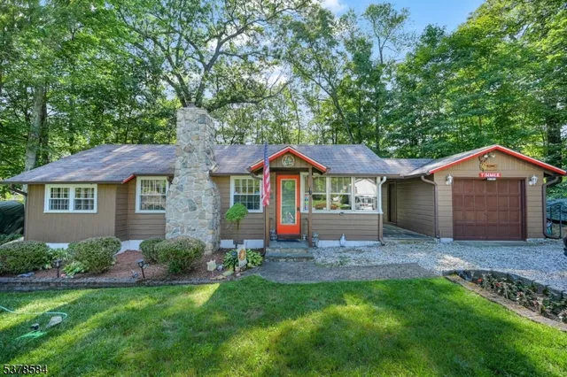 $399,000 | 134 Birch Road, Vernon, NJ 07422