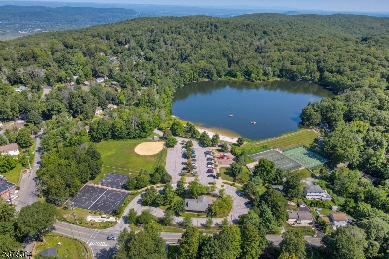 134 Birch Road Vernon, NJ 07422 - Photo 48 of 49 an aerial view of a house with a yard