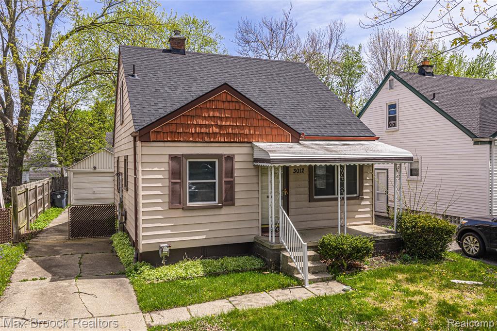 3012 Greenfield Road Berkley, MI 48072 - Photo 1 of 19
