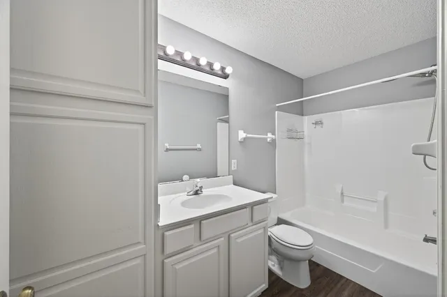 $268,500 | 862 Coon Rapids Boulevard Extension Northwest, Coon Rapids, MN 55433