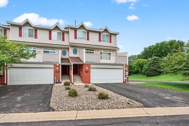 $268,500 | 862 Coon Rapids Boulevard Extension Northwest, Coon Rapids, MN 55433