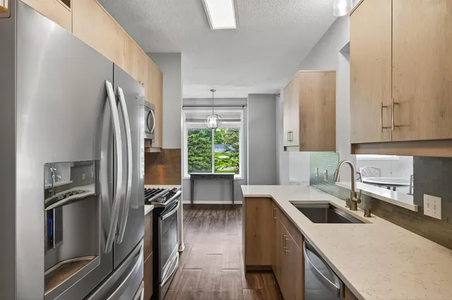 $268,500 | 862 Coon Rapids Boulevard Extension Northwest, Coon Rapids, MN 55433