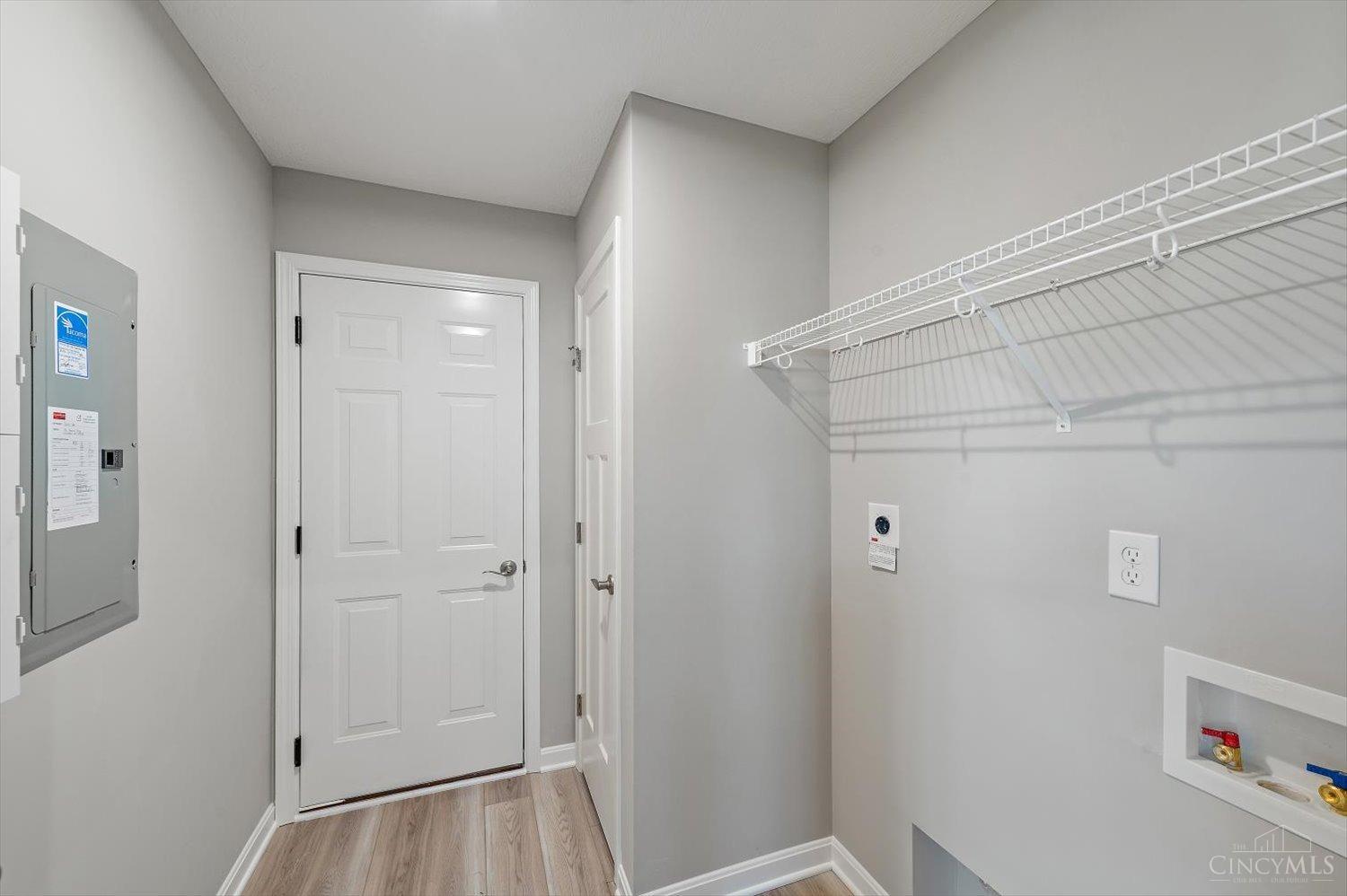 621 Tradition Ridge, Unit 80202 Cincinnati, OH 45245 - Photo 6 of 24 Gallery Image 6