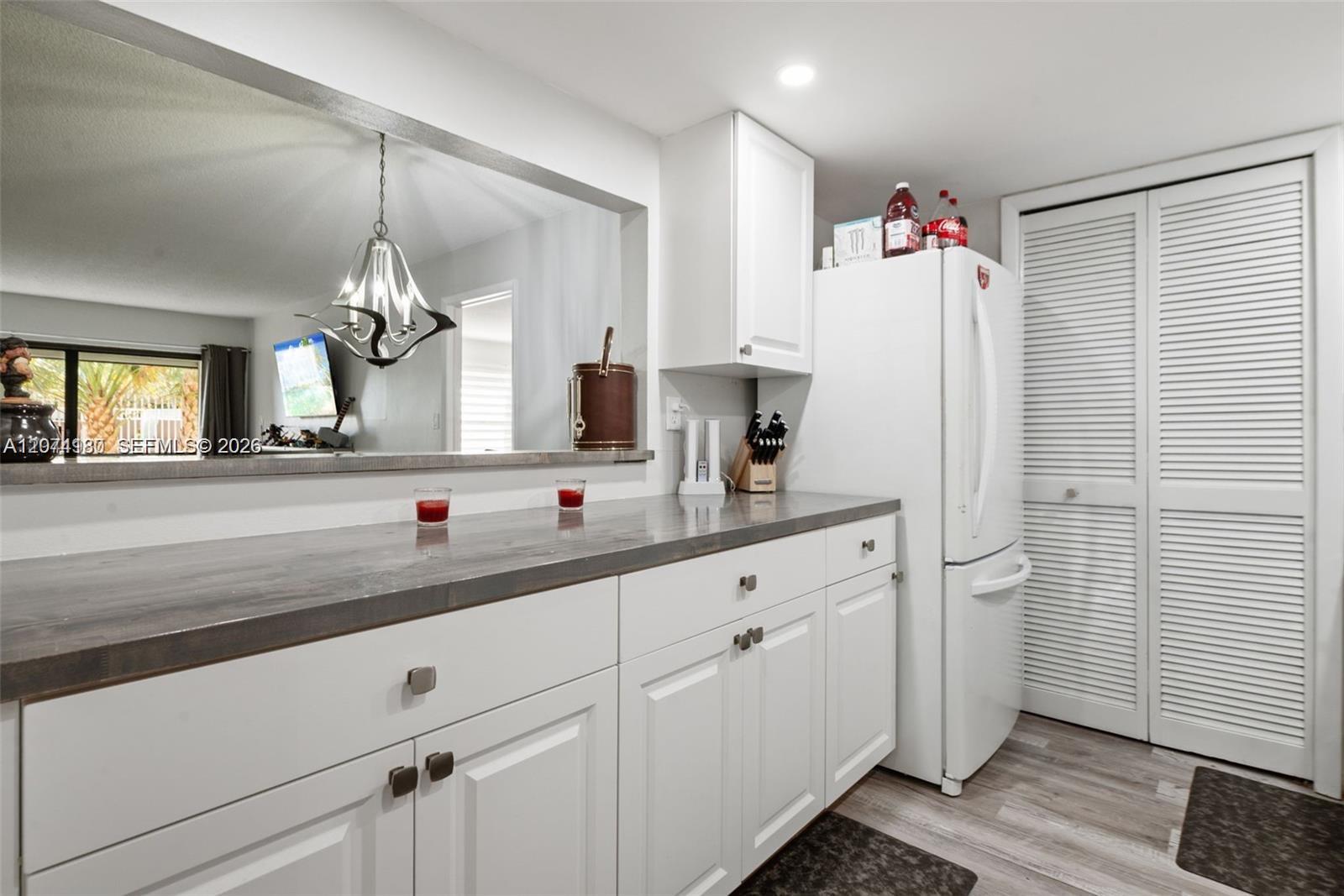 301 Racquet Club Road, Unit 104 Weston, FL 33326 - Photo 5 of 21 Gallery Image 5