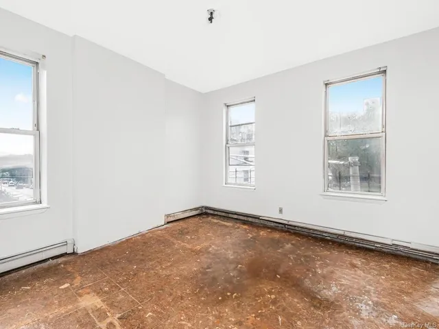 $1,725,000 | 156 Palisade Avenue, Yonkers, NY 10701