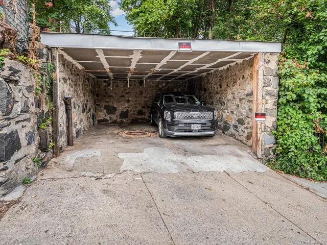 $1,725,000 | 156 Palisade Avenue, Yonkers, NY 10701