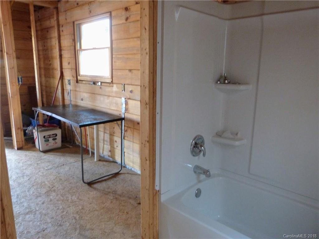 576 Dark Ridge Road Sylva, NC 28779 - Photo 14 of 21 Gallery Image 14