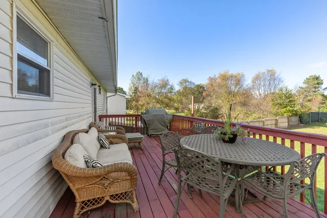 $218,000 | 886 West Maple Street, Mecosta, MI 49332