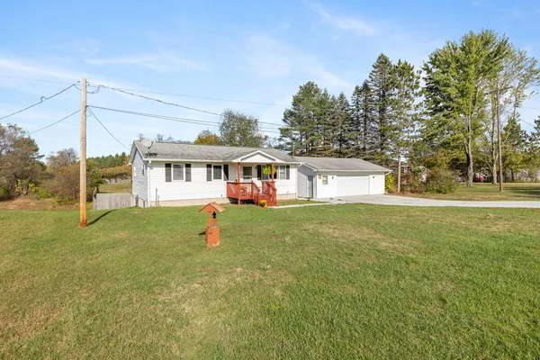 $209,900 | 886 West Maple Street, Mecosta, MI 49332