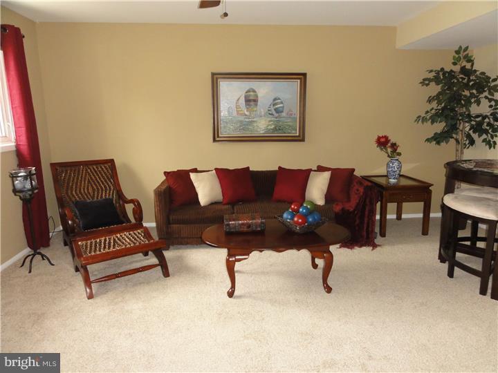 1408 Drake Road Wilmington, DE 19803 - Photo 12 of 22 Family Room