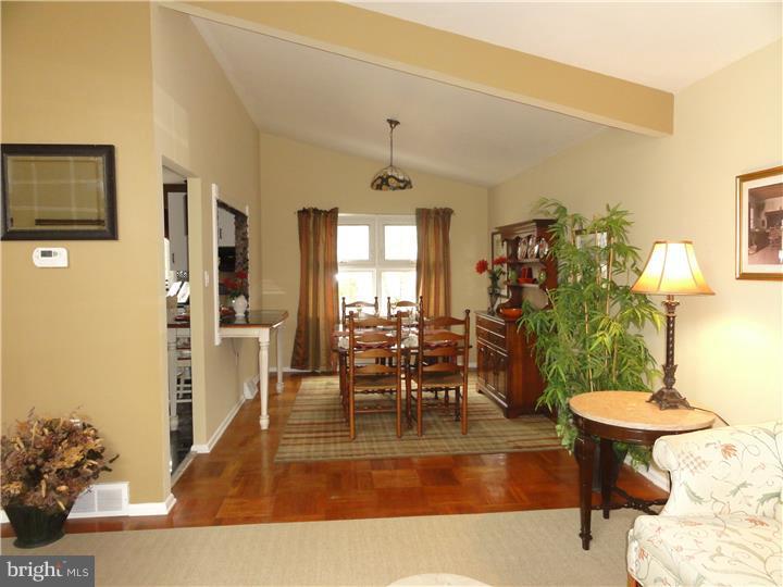 1408 Drake Road Wilmington, DE 19803 - Photo 10 of 22 Dining Room