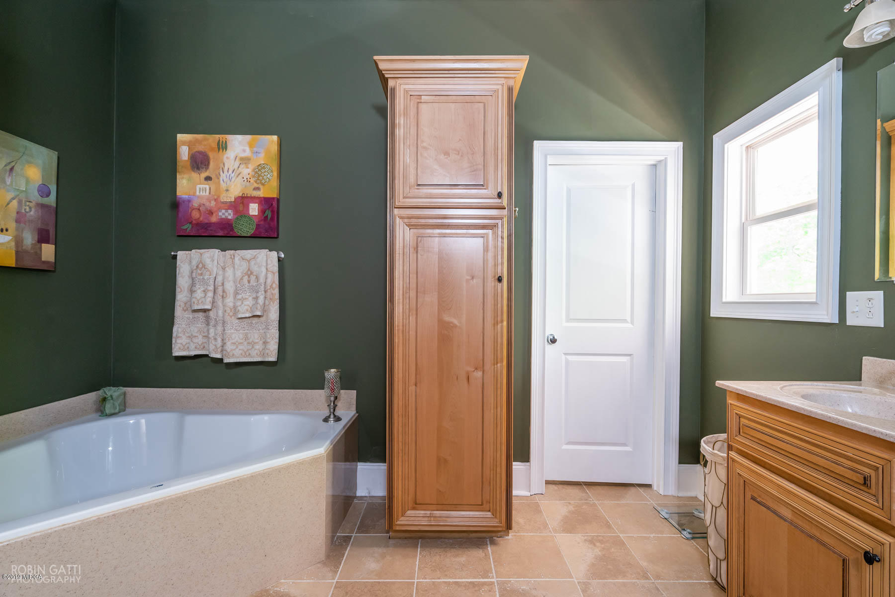 168 Cedar Grove Road Macon, GA 31220 - Photo 24 of 53 Master Bath