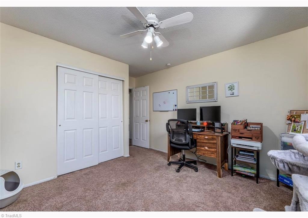 713 Shadowridge Road Jacksonville, NC 28546 - Photo 16 of 24 Gallery Image 16