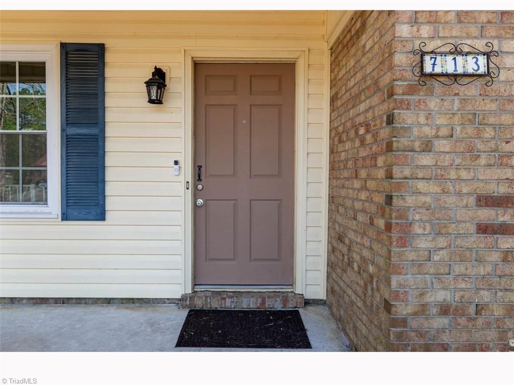 713 Shadowridge Road Jacksonville, NC 28546 - Photo 3 of 24 Gallery Image 3