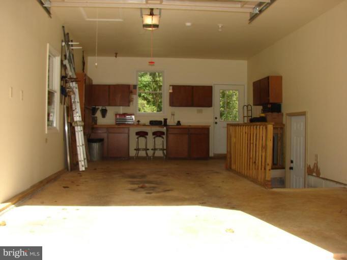 16940 Sprecher Road Sharpsburg, MD 21782 - Photo 20 of 30 Garage 1