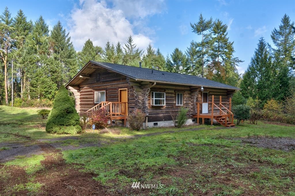 21 Webb Road Southwest Lakebay, WA 98349 - Photo 2 of 16