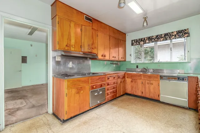 $525,000 | 2602 Walton Way, Augusta, GA 30904