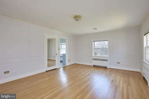 $6,200 | 5135 Massachusetts Avenue, Bethesda, MD 20816