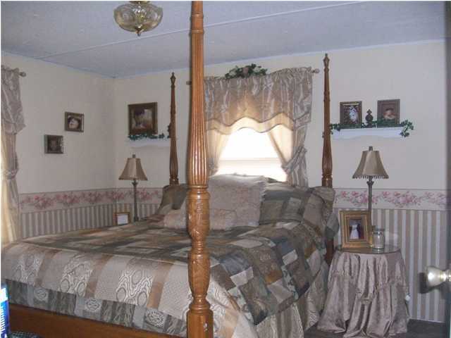 228 Decatur Avenue Bloomfield, KY 40008 - Photo 4 of 8 Additional Photo
